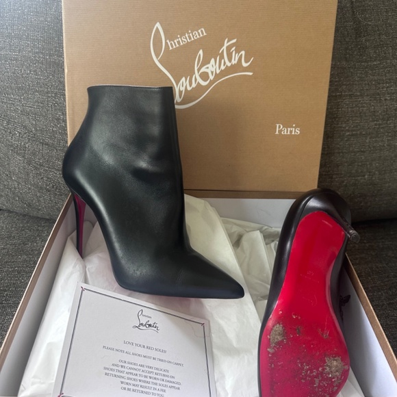 Christian Louboutin So Kate Booty - Picture 3 of 3